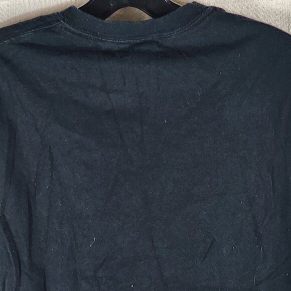 Gildan Heavy Cotton AMC The Walking Dead Black Walking Dead Survivor SS Tee Sz S - Picture 7 of 16